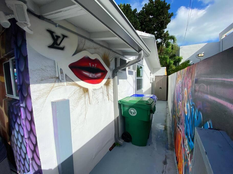 Cozy & Colorful Miami Art Canvas W/Hottub & Murals Екстер'єр фото